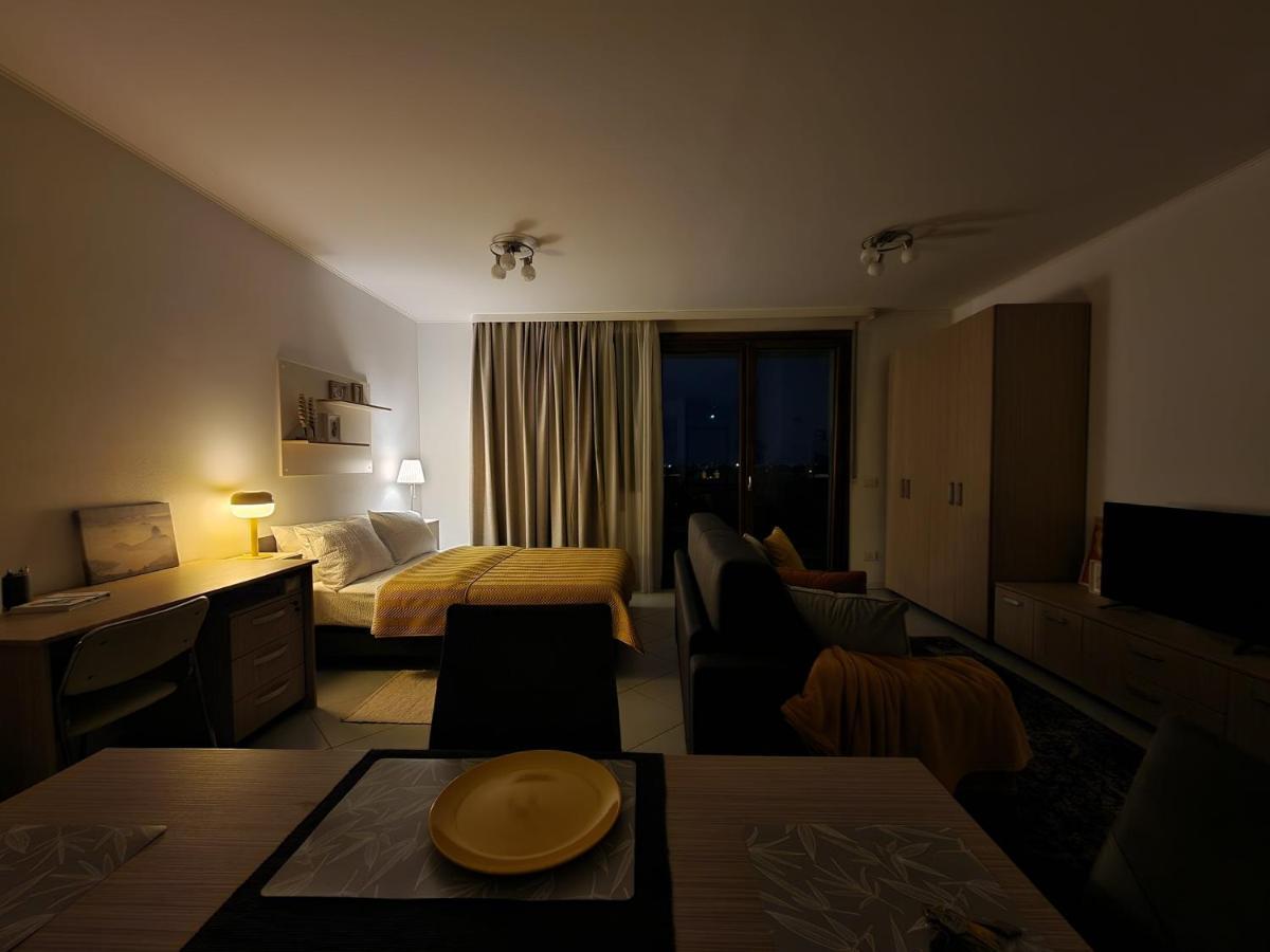 Apartamento Central Skystudio Timisoara Exterior foto